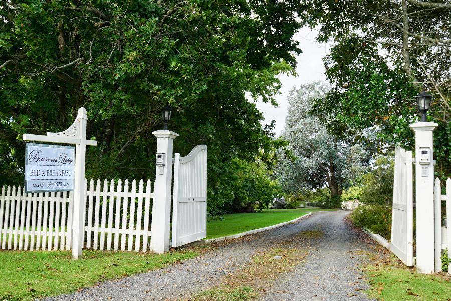 Brookwood Lodge Окленд Екстер'єр фото